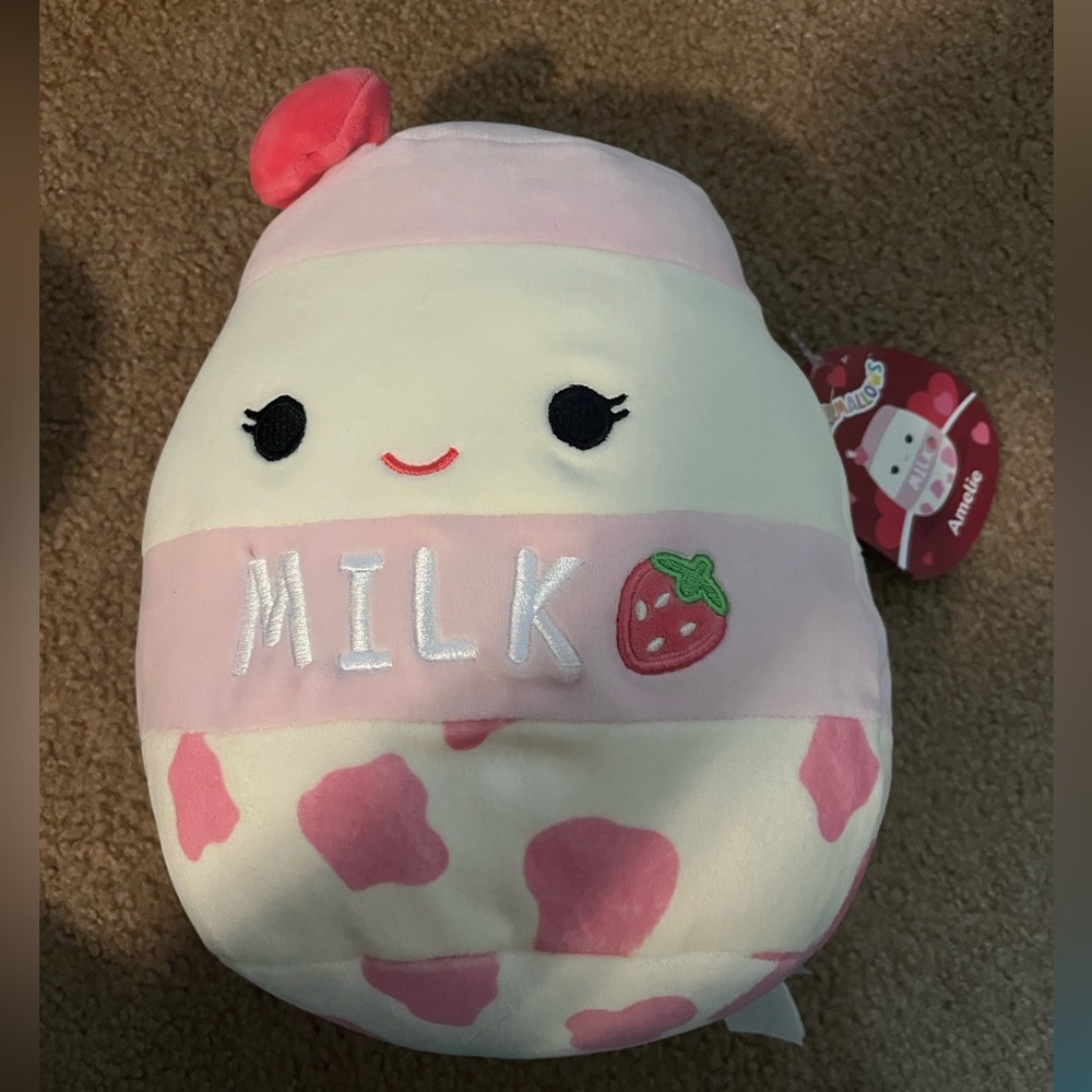 Squishmallow Amelie 🩷🐮